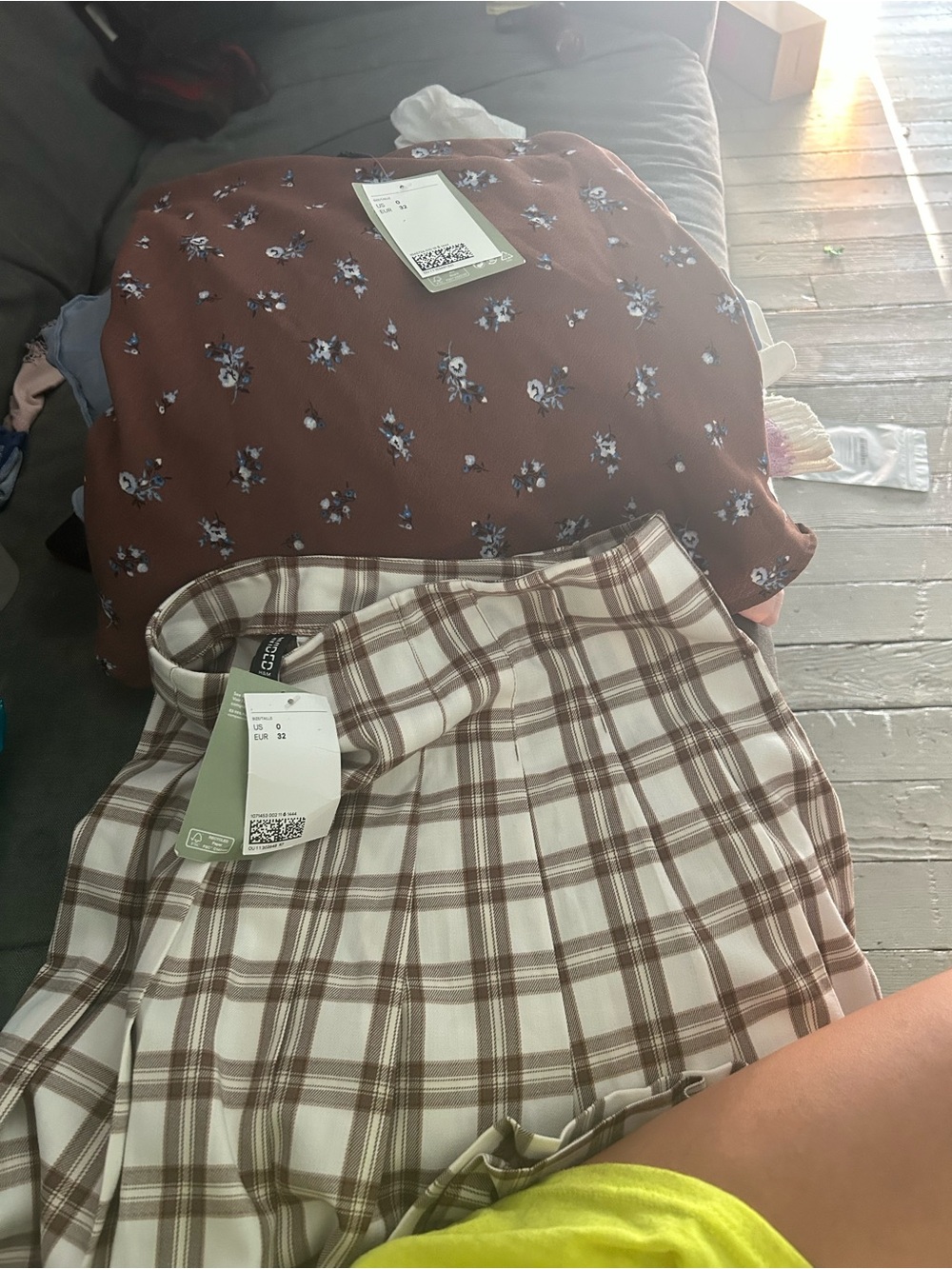 Divided Brown Floral Top and Cream Brown Plaid Skirt Set
